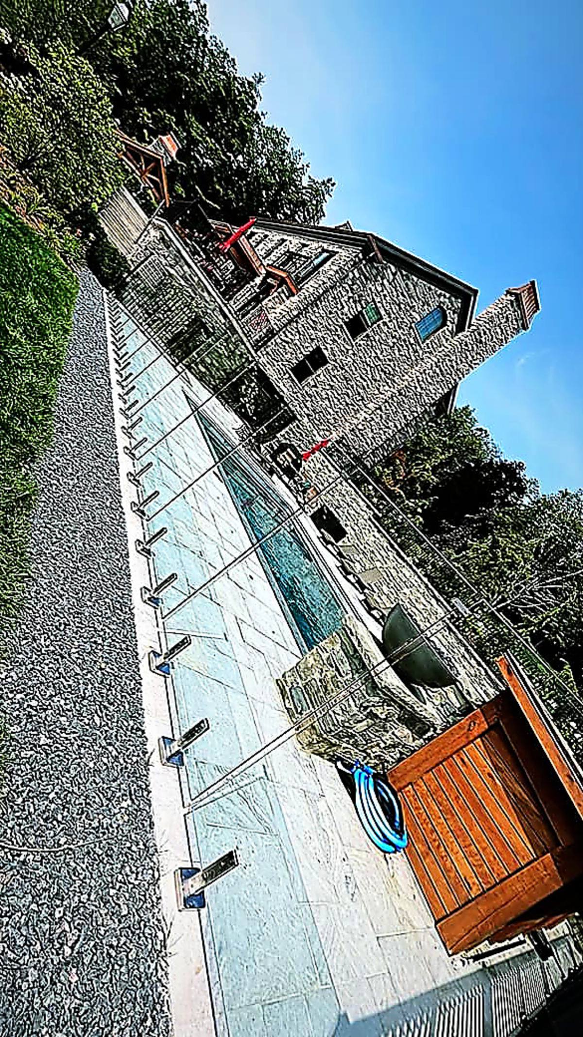 Residential Glass Deck Railing